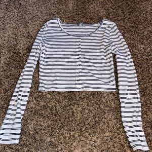 Stripped Long Sleeve Crop Top